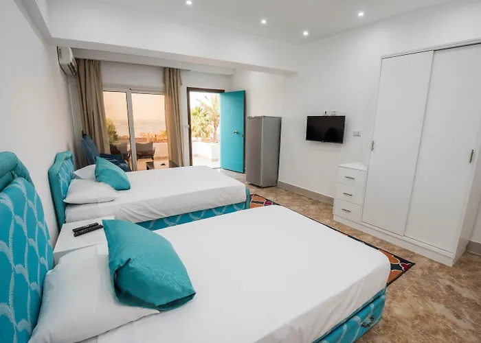 Lilly Apartmanhotel