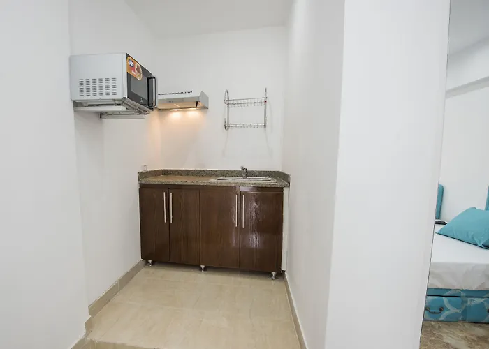 Lilly Apartmanhotel Gurdaka