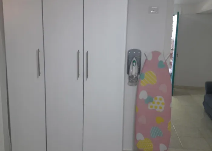 Lilly Apartmanhotel Gurdaka